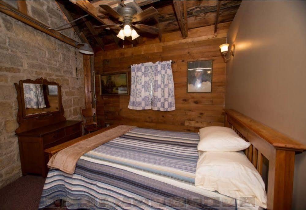 Stone Mill Hotel & Suites Lanesboro 외부 사진